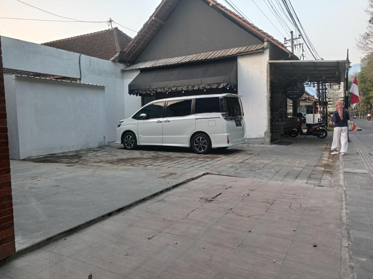 Watu Agung Guest House Magelang Zewnętrze zdjęcie