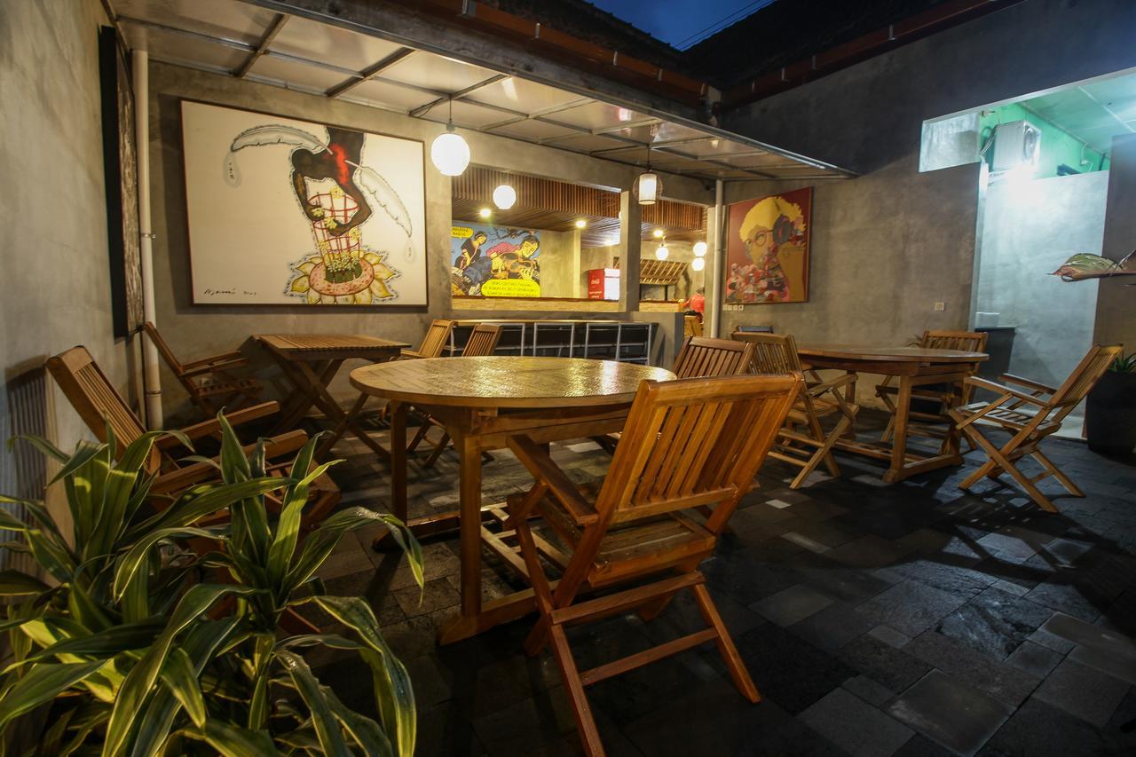 Watu Agung Guest House Magelang Zewnętrze zdjęcie