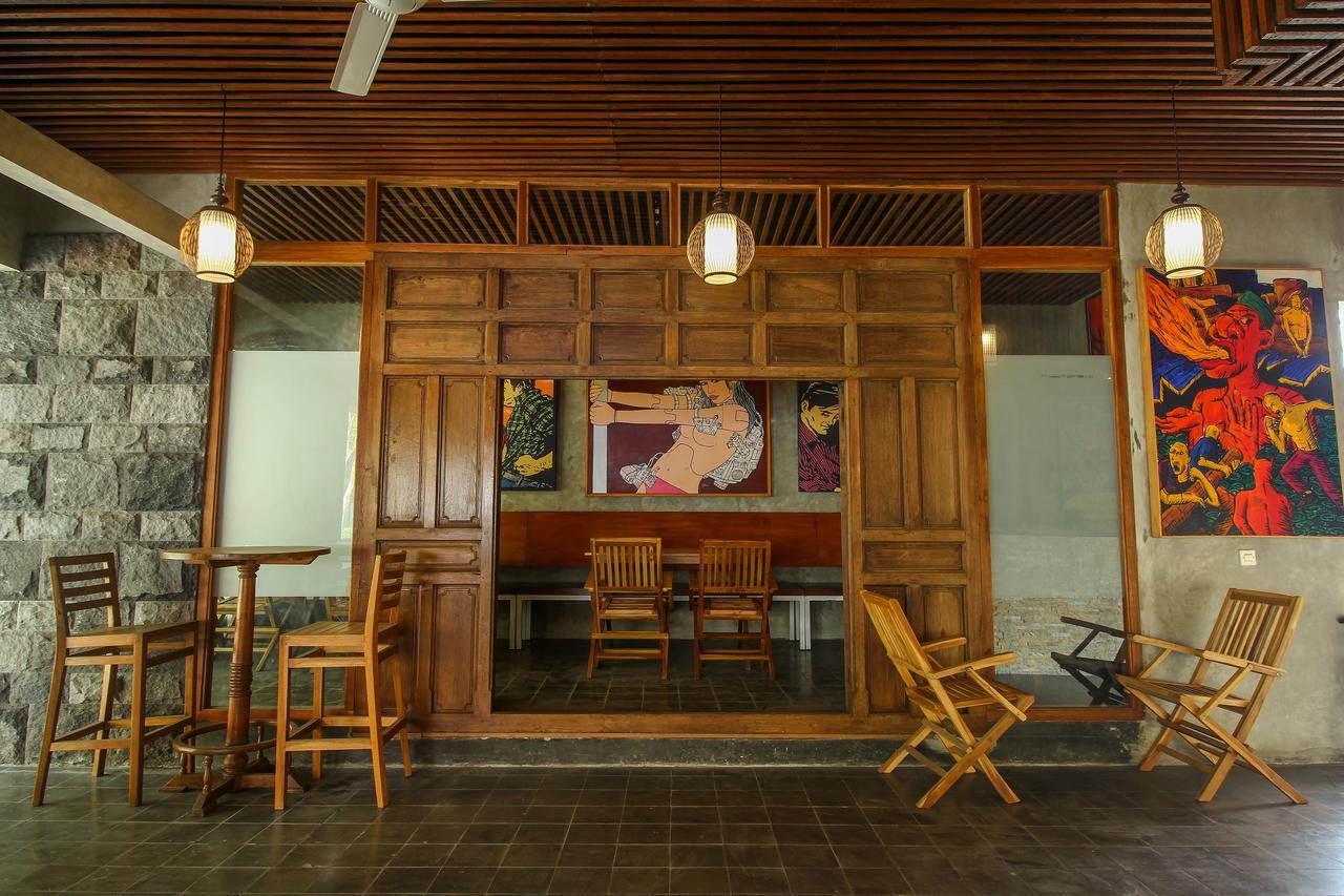 Watu Agung Guest House Magelang Zewnętrze zdjęcie